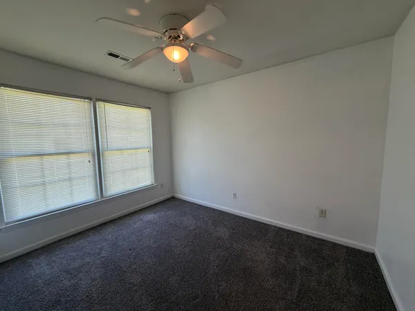 $1,900 | 124 Miley Avenue, Summerville, SC 29485
