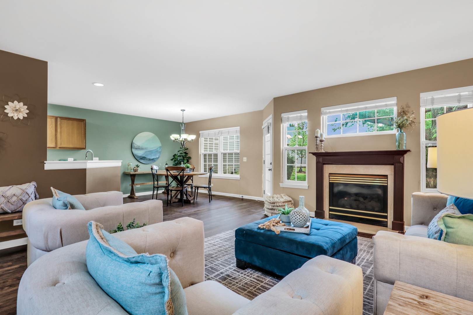 7029 South Stratton Lane, Unit 7029 Gurnee, IL 60031 - Photo 6 of 35