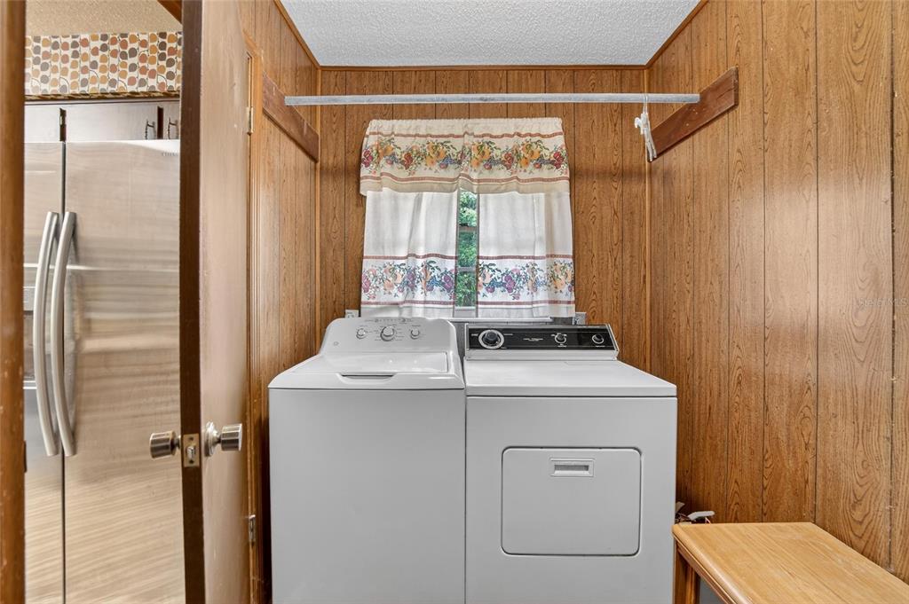 1113 South Wiggins Road Plant City, FL 33566 - Photo 17 of 39 Gallery Image 17