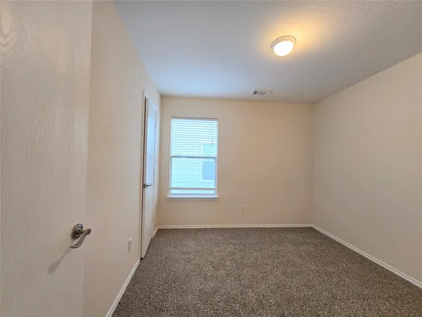 $1,650 | 29527 Evergreen Hills Drive, Spring, TX 77386