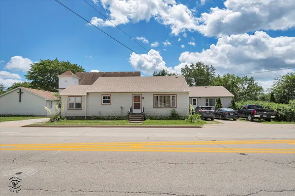 $199,999 | 219 1/2 West Main Street, Braidwood, IL 60408