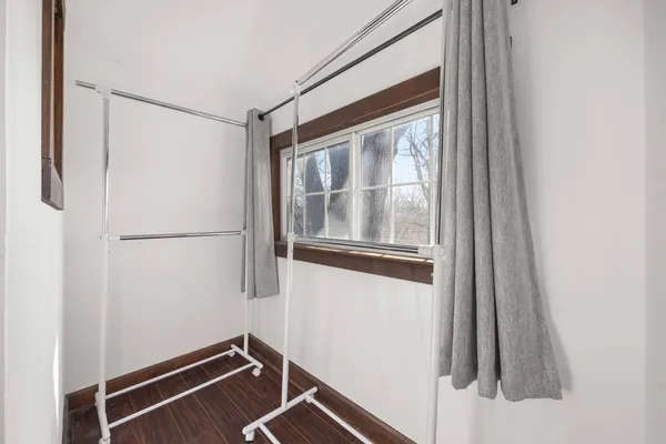 $295,000 | 501 Ski Hill Road, Fox River Grove, IL 60021