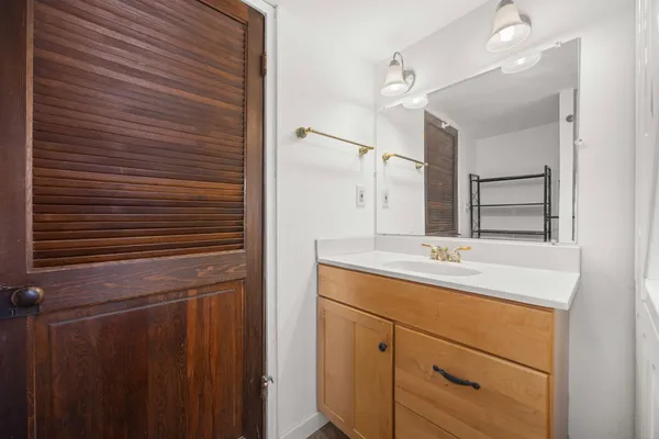 $295,000 | 501 Ski Hill Road, Fox River Grove, IL 60021