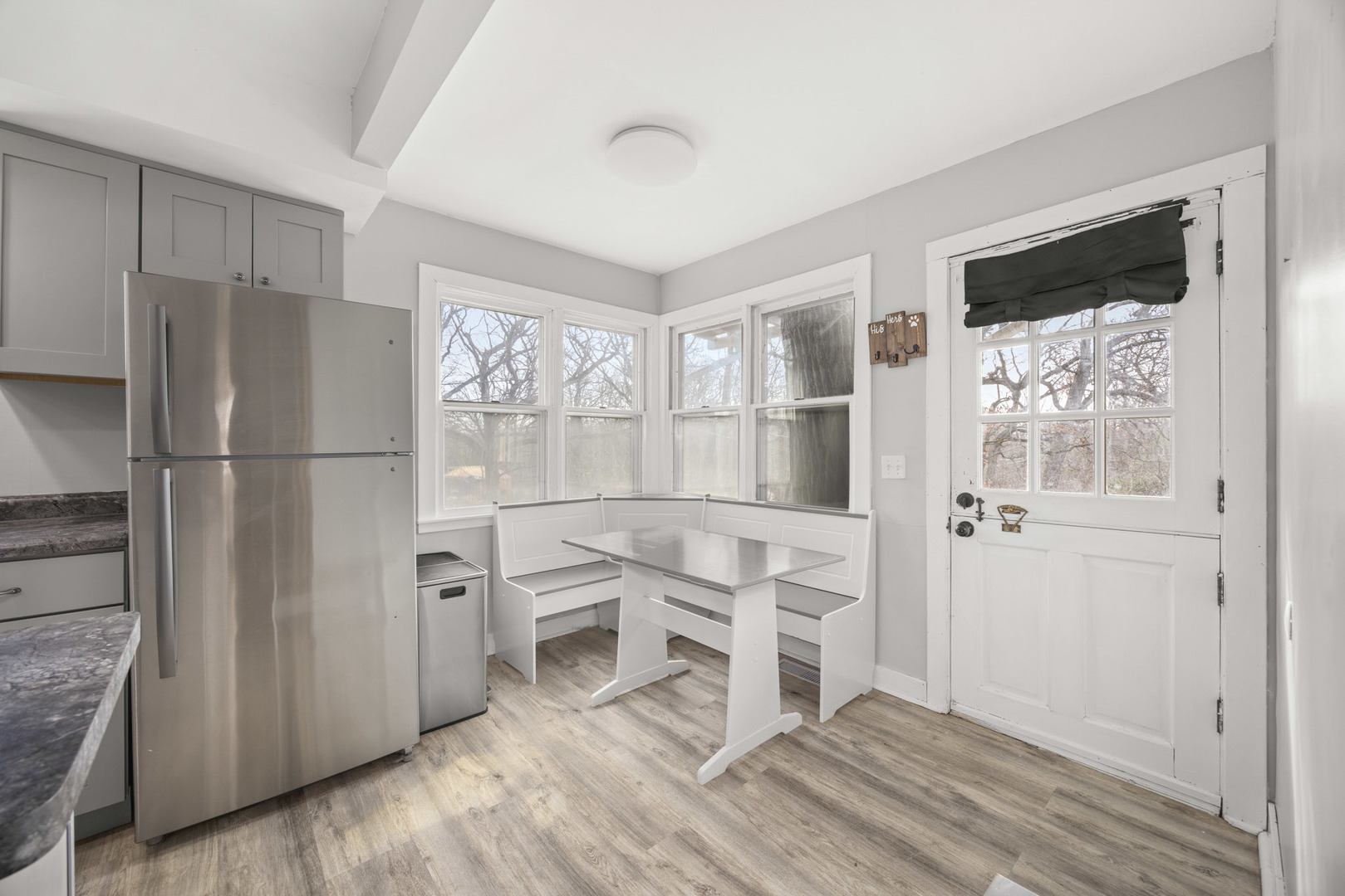 501 Ski Hill Road Fox River Grove, IL 60021 - Photo 4 of 43