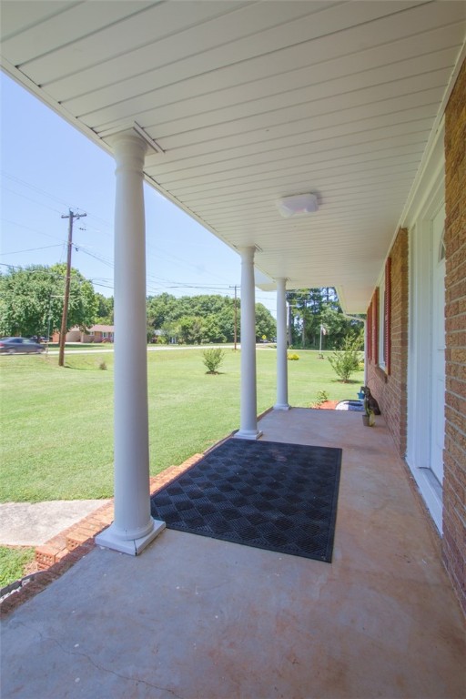 1601 Bolt Drive Anderson, SC 29621 - Photo 4 of 29