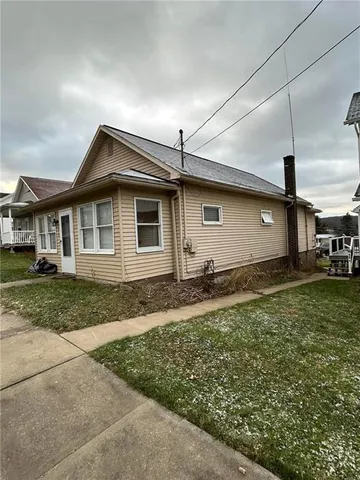 $147,900 | 218 Central, Chicora, PA 16025