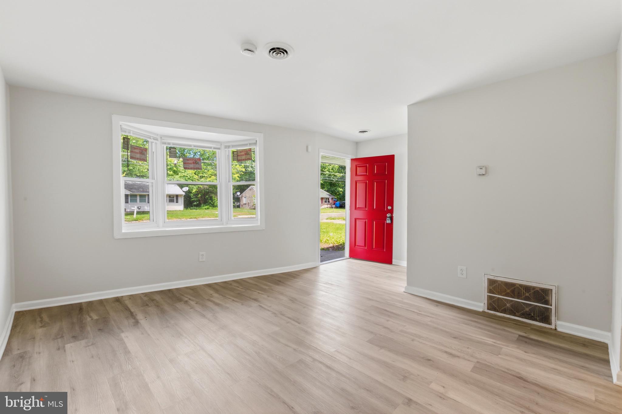 161 Kinsley Road Pemberton, NJ 08068 - Photo 4 of 14