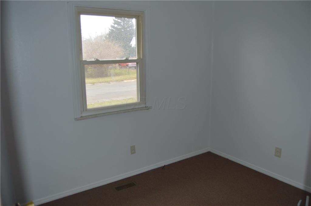 929 South Western Avenue Springfield, OH 45506 - Photo 15 of 23 GetMedia.ashx-76