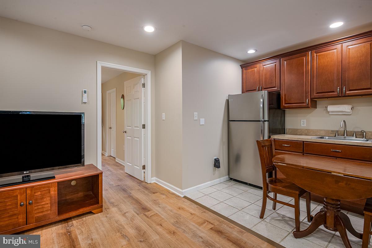 400 Walnut Road Birdsboro, PA 19508 - Photo 26 of 47 In-law kitchen/dining
