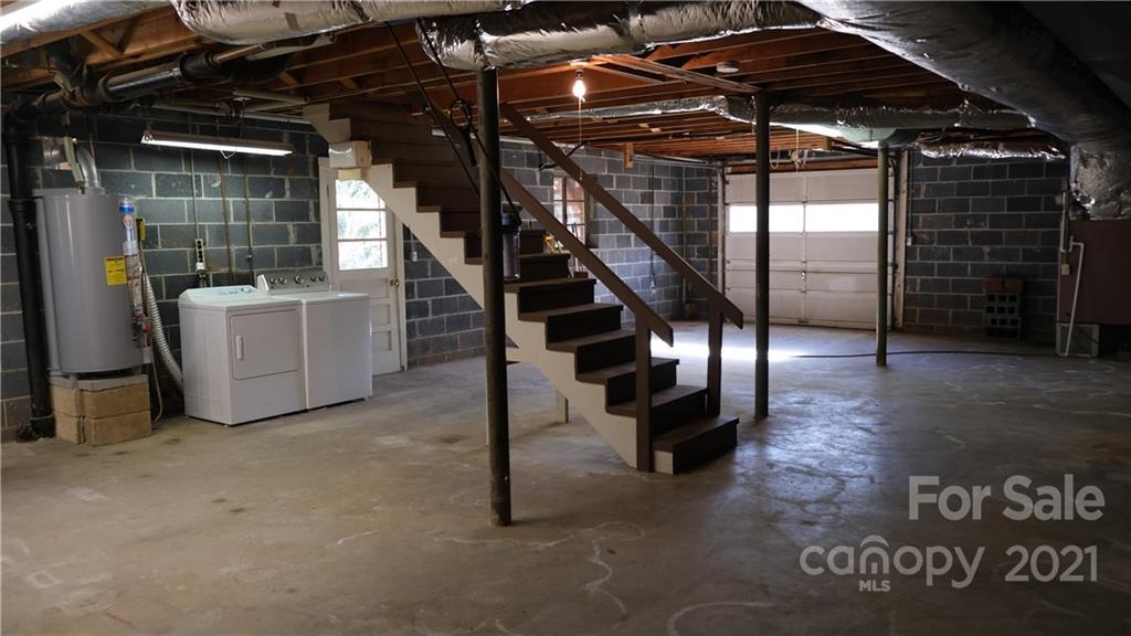 554 Mountain View Road Mars Hill, NC 28754 - Photo 23 of 30 Gallery Image 23