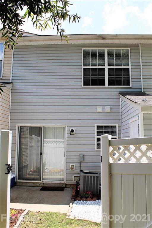 206 Butler Place Fort Mill, SC 29715 - Photo 2 of 20 Gallery Image 2