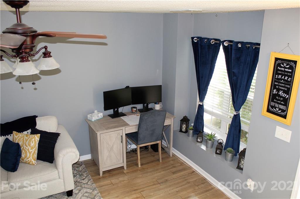 206 Butler Place Fort Mill, SC 29715 - Photo 7 of 20 Gallery Image 7
