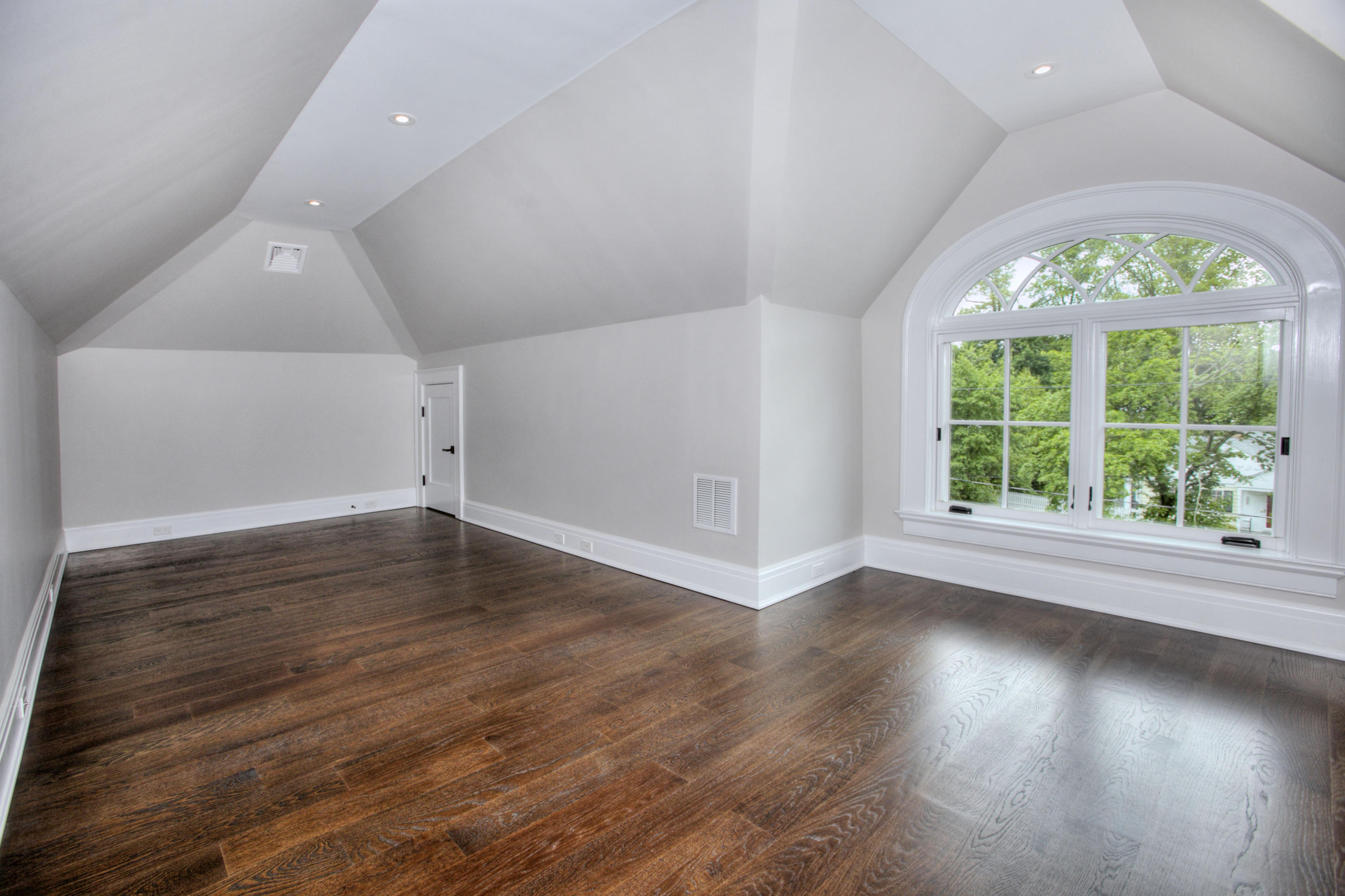 145 Gower Road New Canaan, CT 06840 - Photo 25 of 40 IMG_9180
