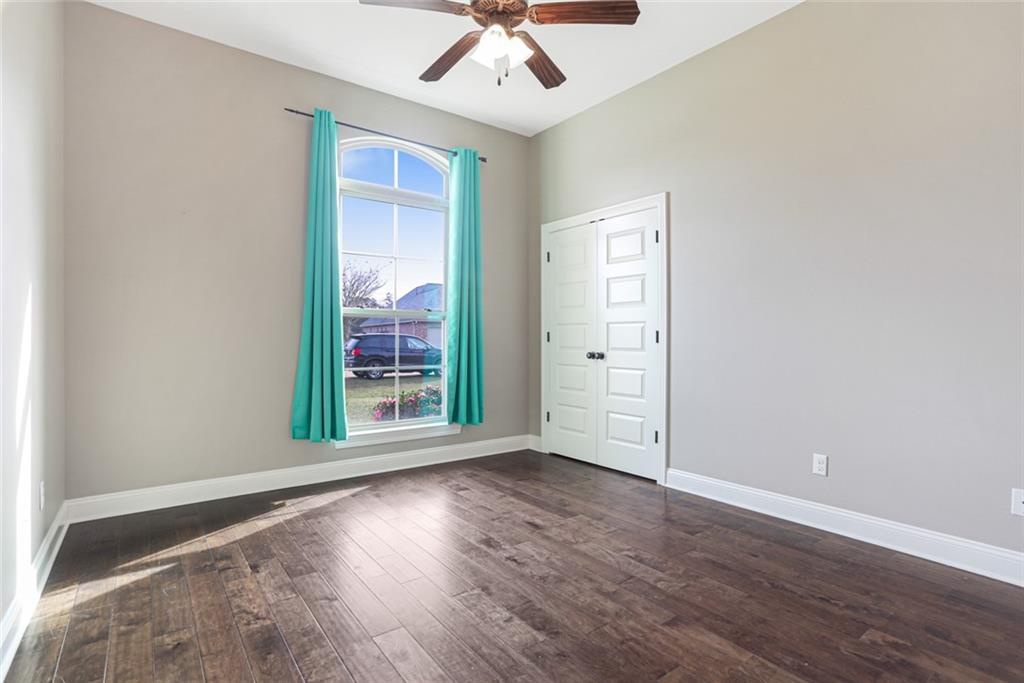 653 Deciduous Loop Madisonville, LA 70447 - Photo 14 of 21 Gallery Image 14