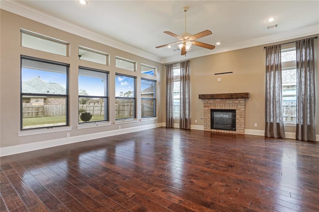 653 Deciduous Loop Madisonville, LA 70447 - Photo 2 of 21 Gallery Image 2