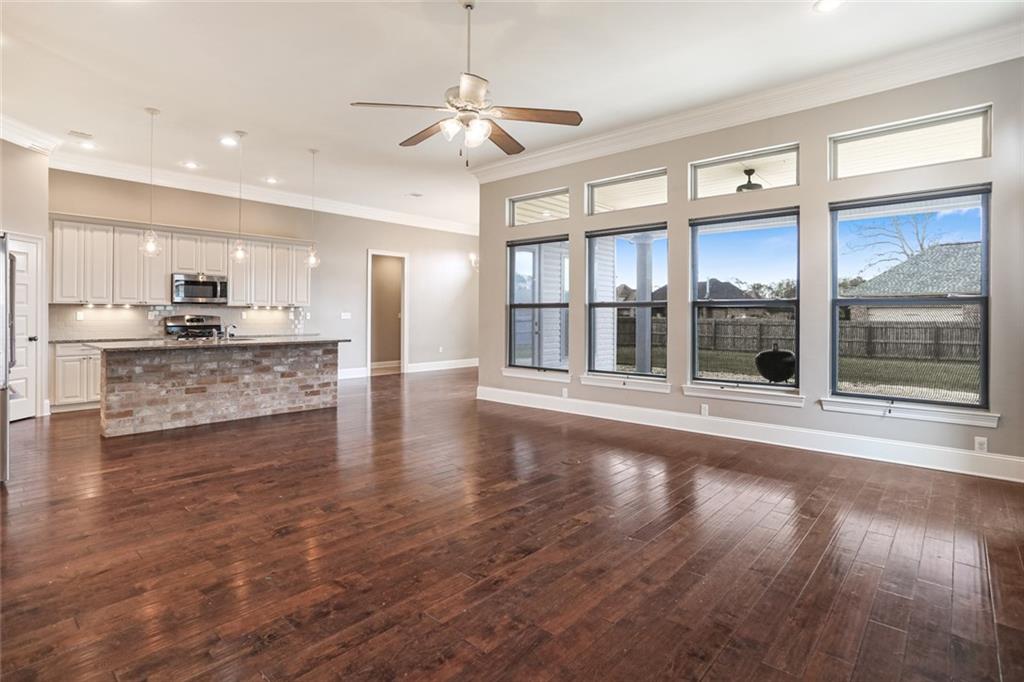 653 Deciduous Loop Madisonville, LA 70447 - Photo 3 of 21 Gallery Image 3