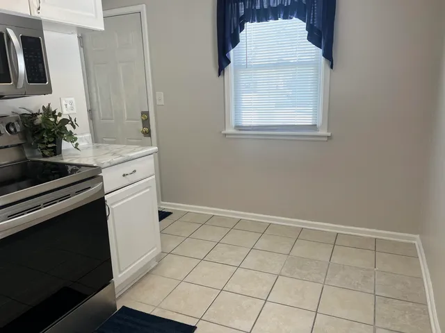 $164,900 | 1703 Calumet Avenue, Beloit, WI 53511