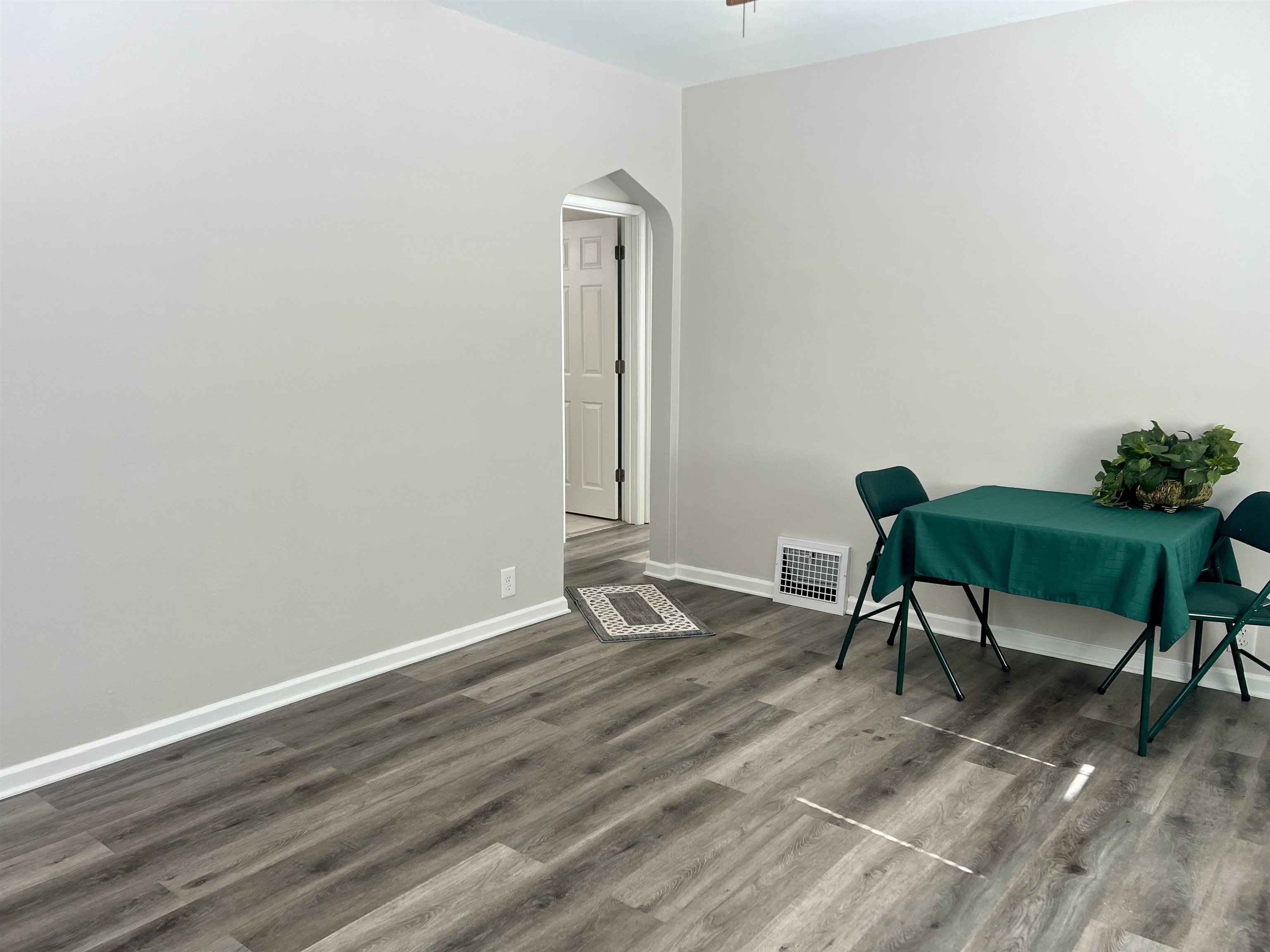 1703 Calumet Avenue Beloit, WI 53511 - Photo 7 of 20