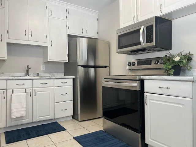 $164,900 | 1703 Calumet Avenue, Beloit, WI 53511