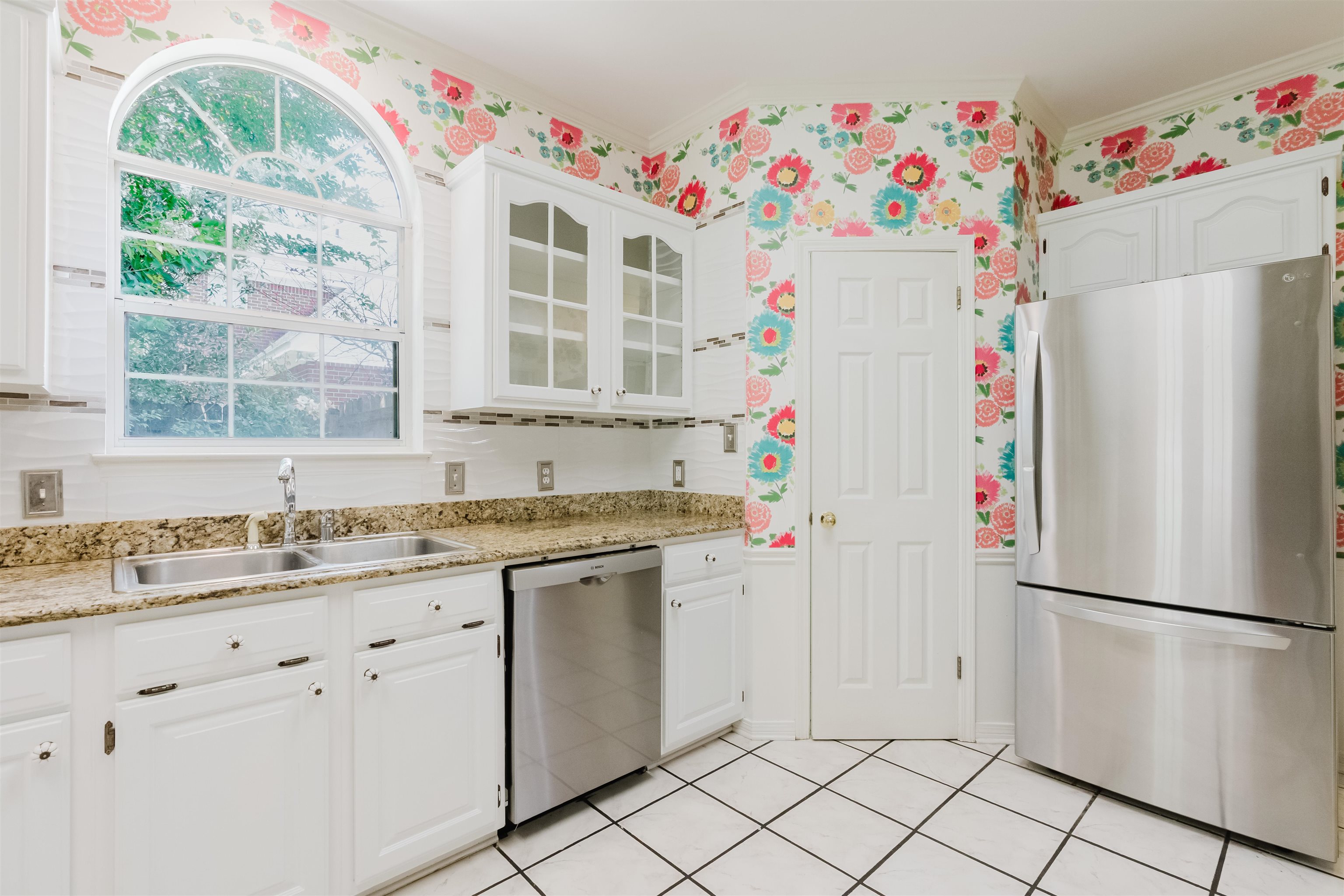 19711 Hunters Loop Fairhope, AL 36532 - Photo 13 of 49 Kitchen
