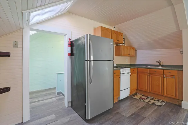 $1,900 | 105 South Broadway, Unit 7, Nyack, NY 10960