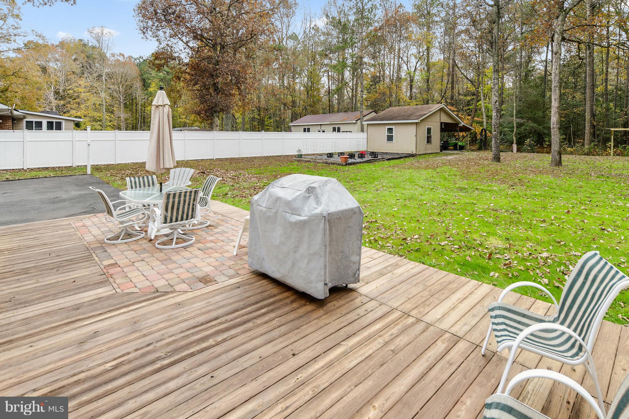 9310 Croppers Island Road Newark, MD 21841 - Photo 24 of 34 Back deck