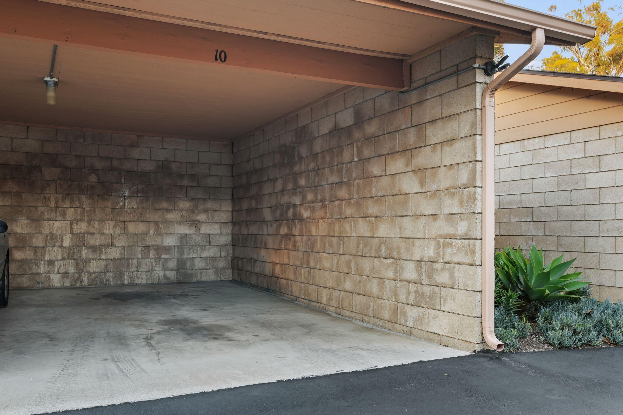 5290 Overpass Road, Unit 10 Goleta, CA 93111 - Photo 23 of 26