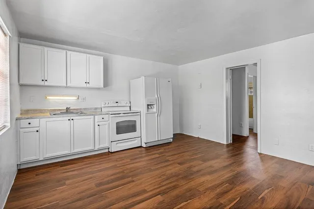 $1,850 | 279 Southwest 1st Street, Unit 1, Deerfield Beach, FL 33441