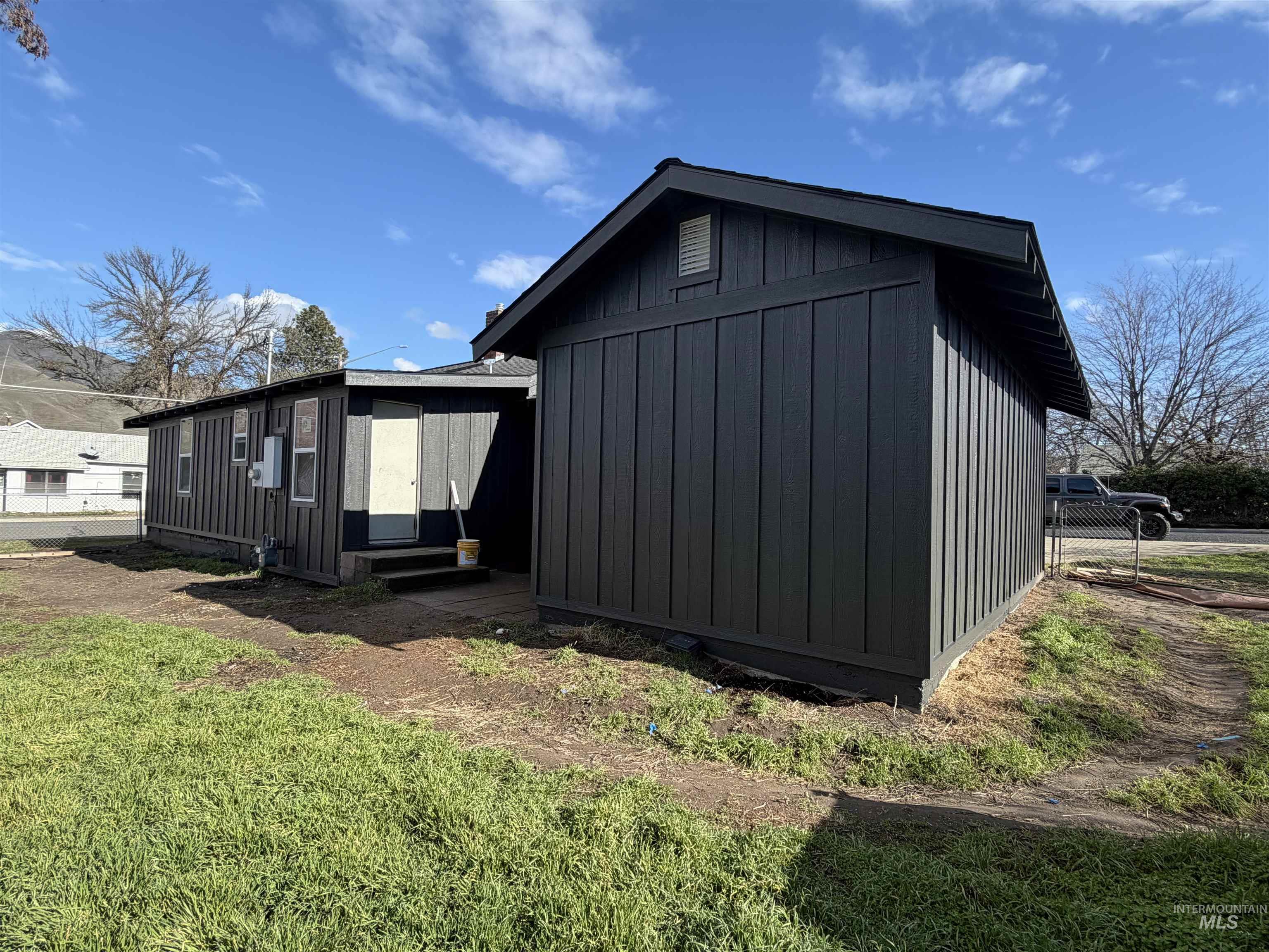 600 11th Street Clarkston, WA 99403 - Photo 13 of 27 View of outdoor structure