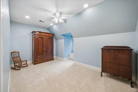 $1,250,000 | 37519 Edgewater Drive, Pinehurst, TX 77362
