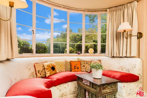 $7,500,000 | 570 South Beverly Glen Boulevard, Los Angeles, CA 90024