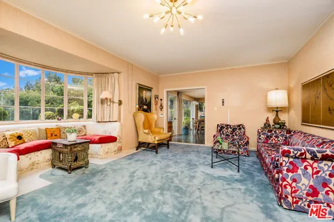 $7,500,000 | 570 South Beverly Glen Boulevard, Los Angeles, CA 90024