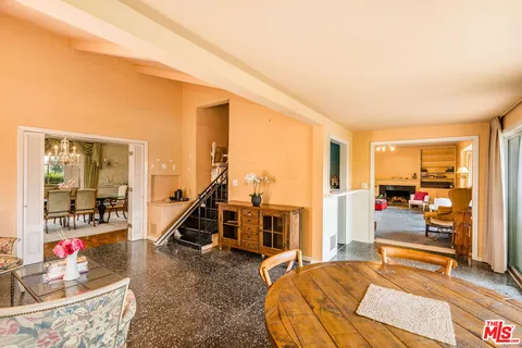 $7,500,000 | 570 South Beverly Glen Boulevard, Los Angeles, CA 90024