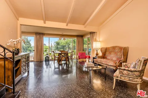 $7,500,000 | 570 South Beverly Glen Boulevard, Los Angeles, CA 90024