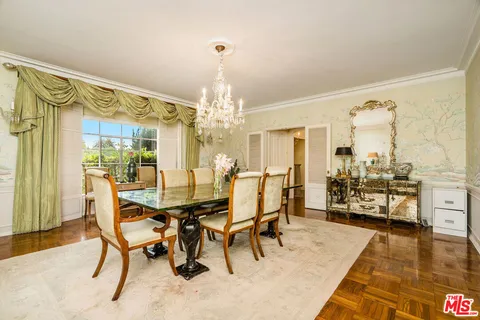 $7,500,000 | 570 South Beverly Glen Boulevard, Los Angeles, CA 90024