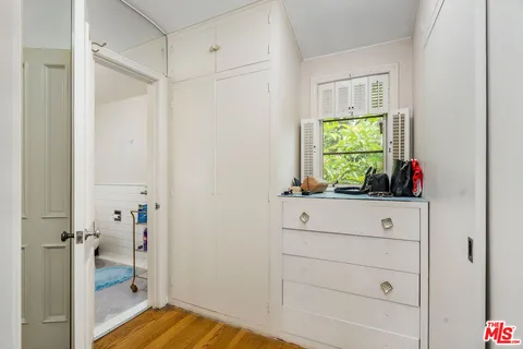 $7,500,000 | 570 South Beverly Glen Boulevard, Los Angeles, CA 90024