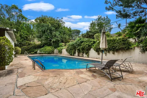 $7,500,000 | 570 South Beverly Glen Boulevard, Los Angeles, CA 90024