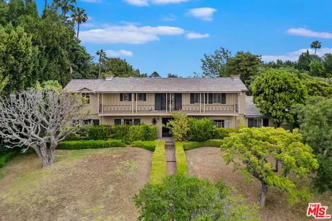 $7,500,000 | 570 South Beverly Glen Boulevard, Los Angeles, CA 90024