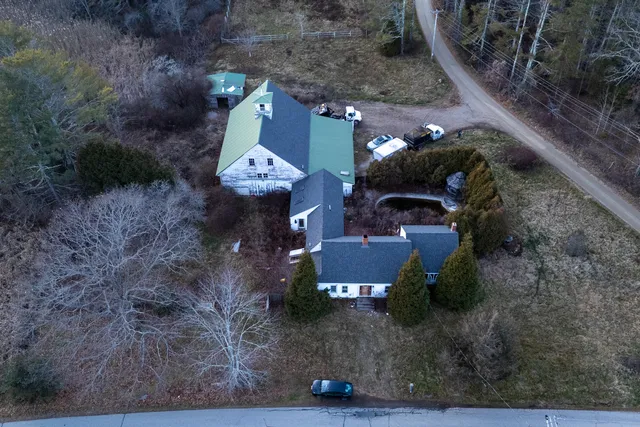 $325,000 | 31 Birch Hill Road, York, ME 03909