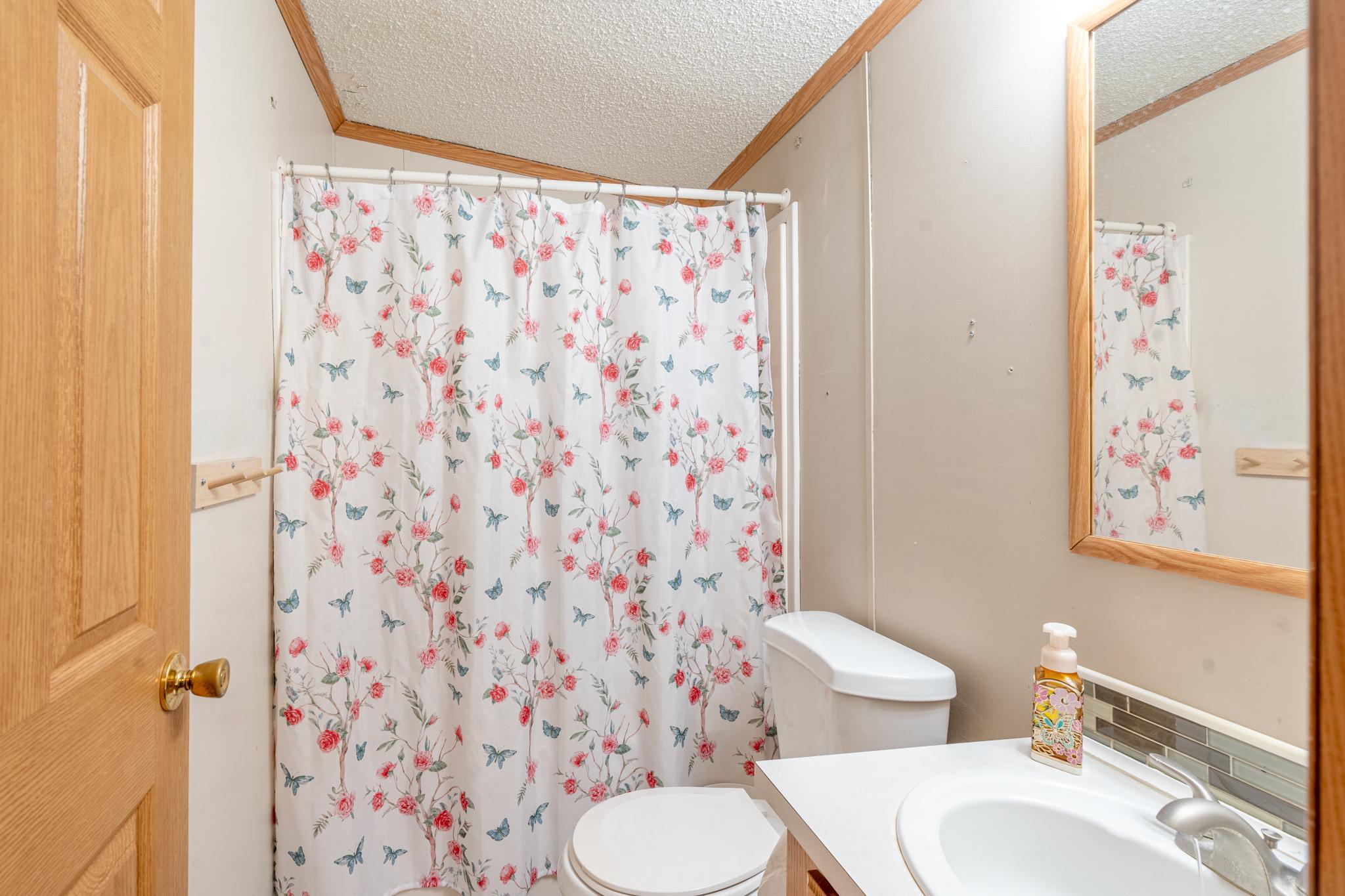 2244 Buckingham Lane Mounds View, MN 55112 - Photo 16 of 17