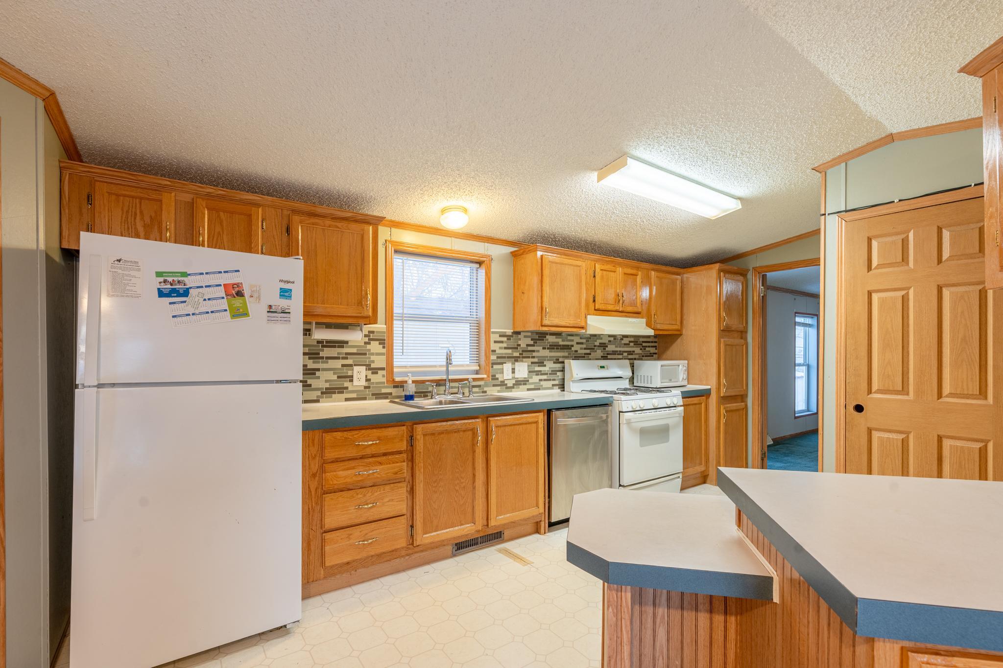 2244 Buckingham Lane Mounds View, MN 55112 - Photo 9 of 17