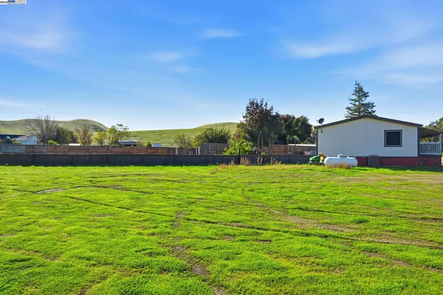 $1,249,000 | 34724 Bernard Road, Tracy, CA 95377