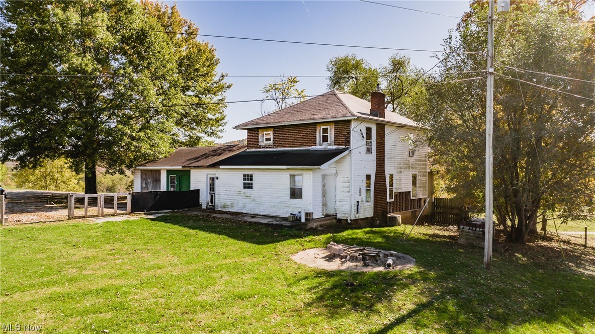 133 Rock Ridge Road Mineral Wells, WV 26150 - Photo 1 of 18