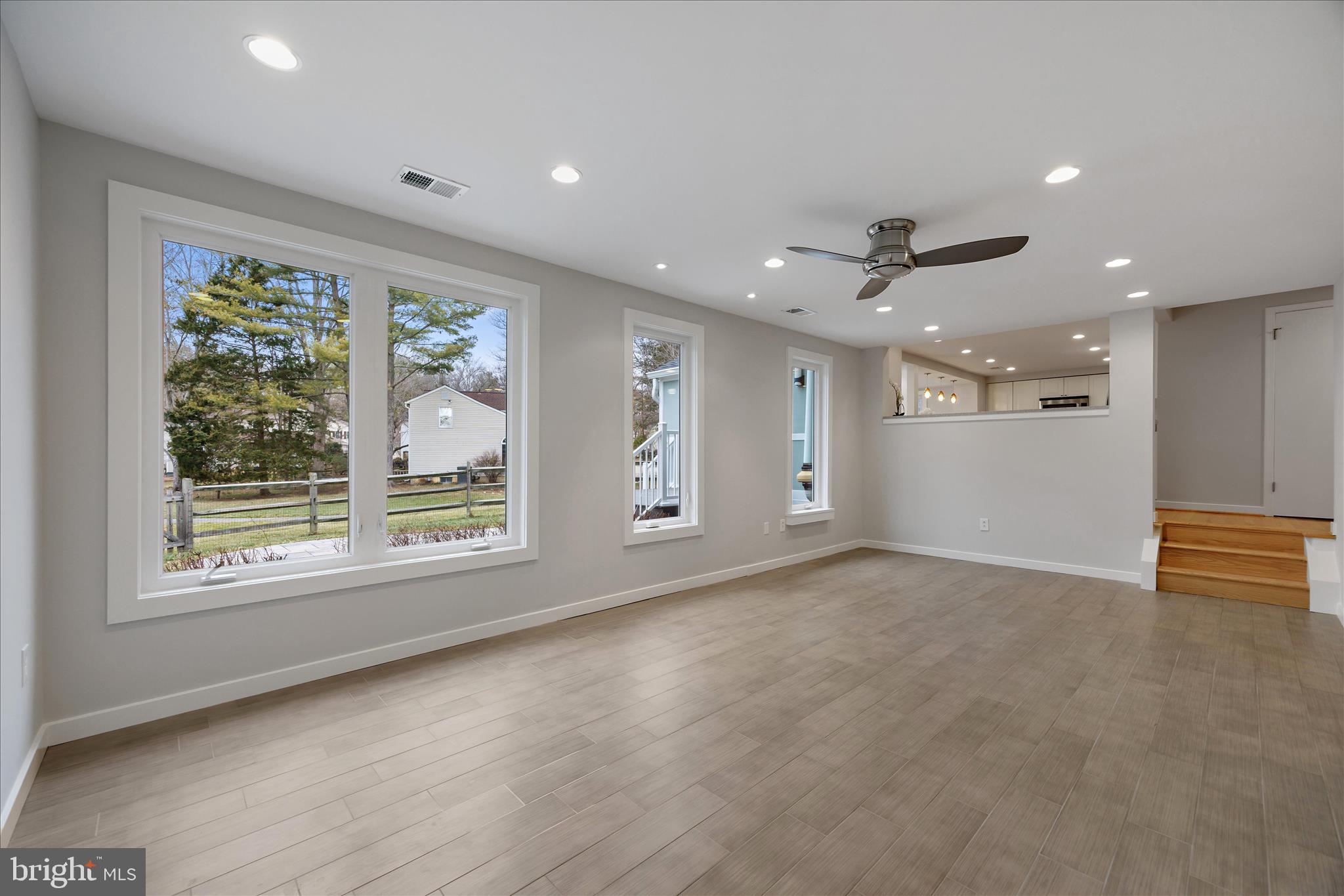 6278 Branch Beech Columbia, MD 21044 - Photo 22 of 57 a view of an empty room with a window