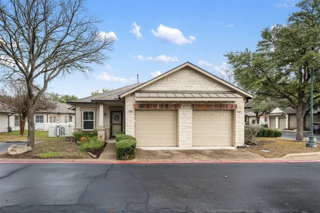 $399,900 | 6801 Beckett Road, Unit 135L, Austin, TX 78749