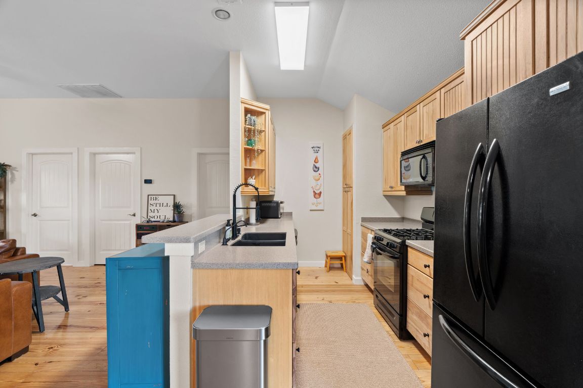 3434 Prairie-Lea Road Kingsbury, TX 78638 - Photo 6 of 40