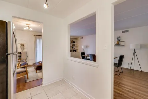 $269,000 | 6443 Clarendon Hills Road, Unit 100D, Willowbrook, IL 60527