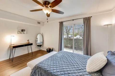 $269,000 | 6443 Clarendon Hills Road, Unit 100D, Willowbrook, IL 60527