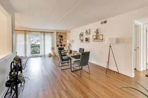 $269,000 | 6443 Clarendon Hills Road, Unit 100D, Willowbrook, IL 60527