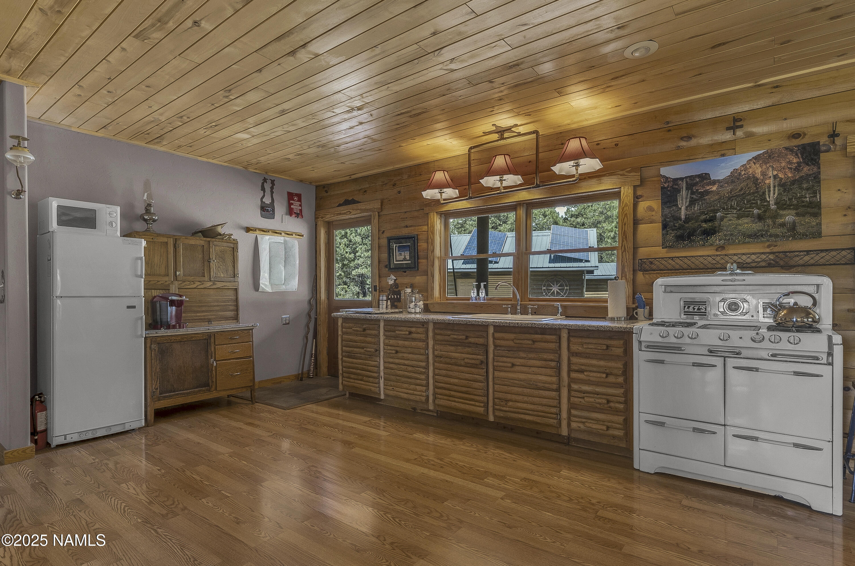 13898 Alpenglow Road Flagstaff, AZ 86001 - Photo 30 of 39